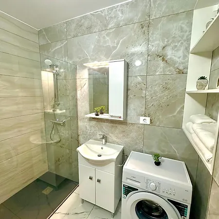 North Boutique * Năvodari