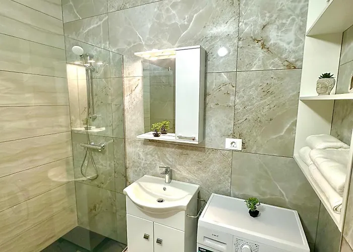 North Boutique * 那沃达利